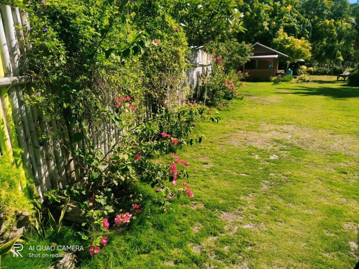 Shirley'S Cottage - Pamilacan Island Baclayon Kültér fotó